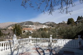 Casa Rural en Parque Natural con Chimenea, Piscina y Barbacoa en Viznar, Víznar